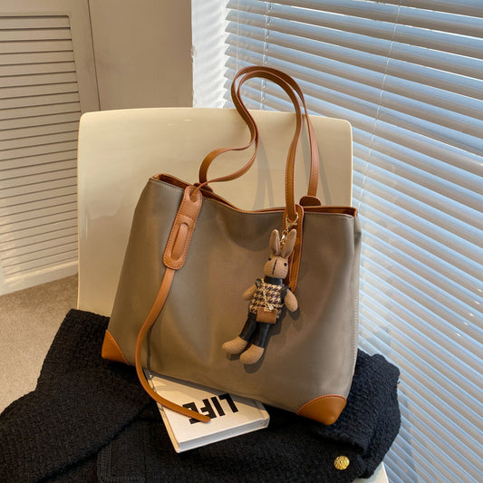 MaxiChic Bag – met l’accent sur la grande capacité et le style