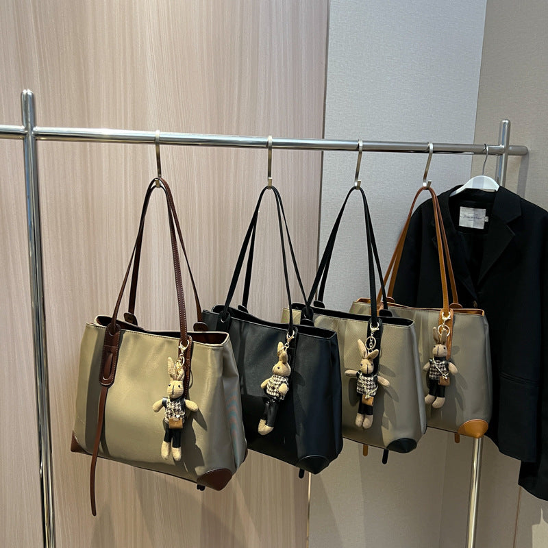 MaxiChic Bag – met l’accent sur la grande capacité et le style